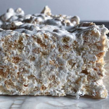 Brown butter rice krispie treat from the side.