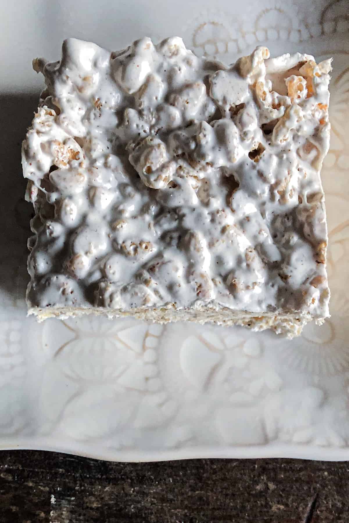 Brown butter rice krispie treat from the top on a plate.